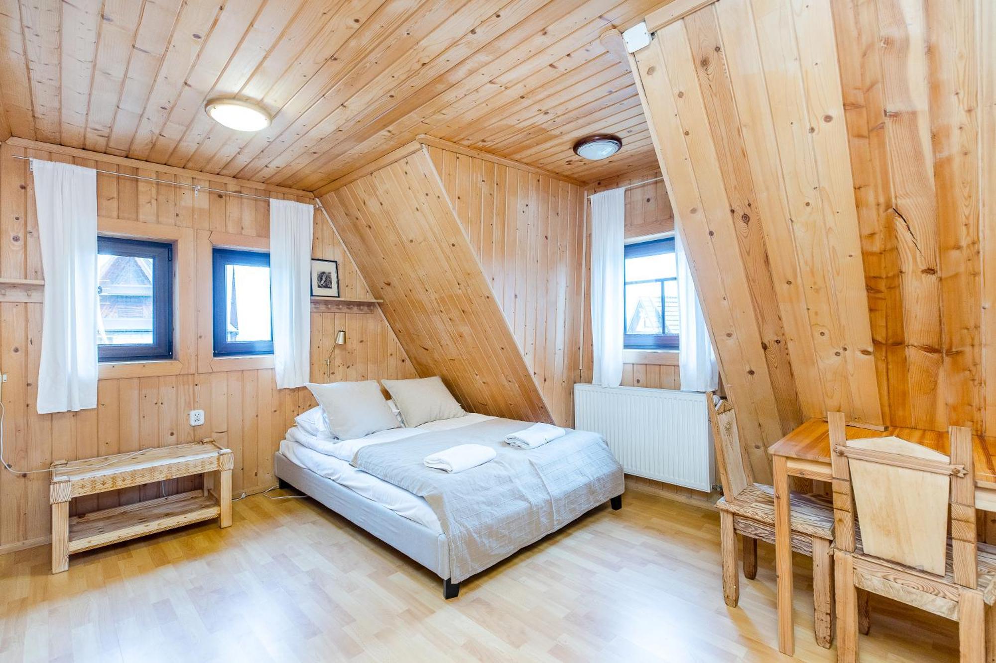 Lobrotno Gazdzina - Goralska Chalupa Na Wylacznosc Bukowina Tatrzanska Exterior photo